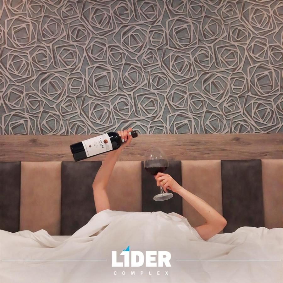 Hotel Lider Complex Vaykʼ Extérieur photo