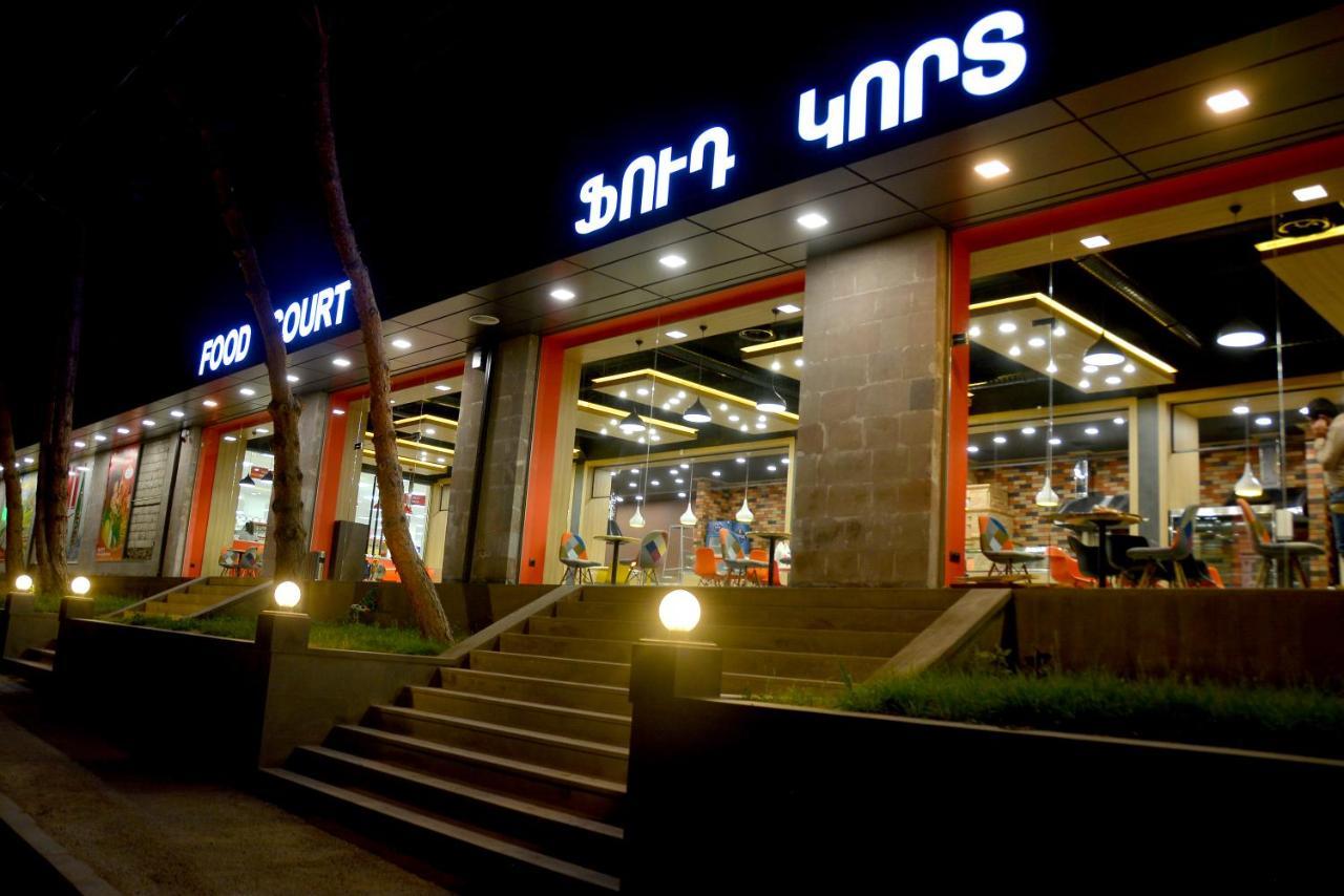 Hotel Lider Complex Vaykʼ Extérieur photo