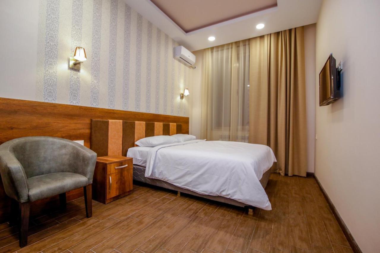Hotel Lider Complex Vaykʼ Extérieur photo